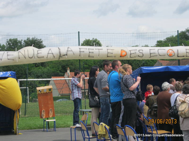 kermesse-des-ecoles-a-fossoy-29juin-2013-007-001.jpg