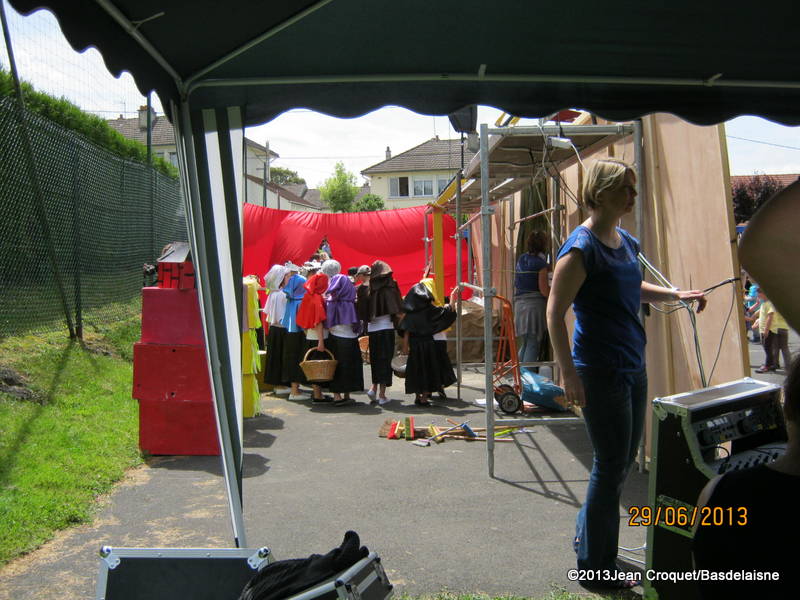kermesse-des-ecoles-a-fossoy-29juin-2013-017-001.jpg