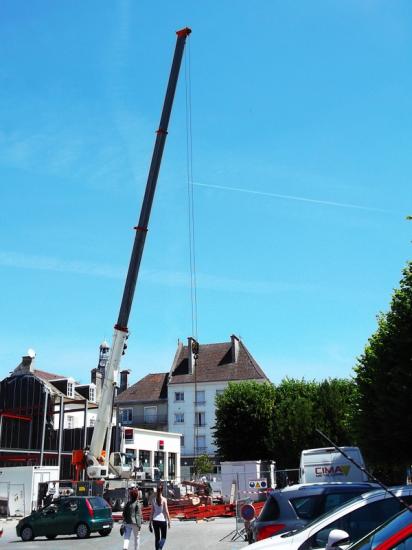 La grue au travail 1