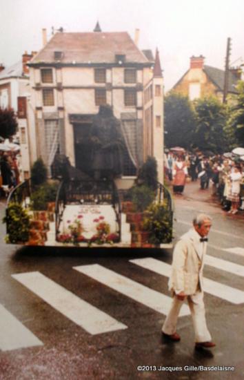le-char-des-fetes-jean-de-la-fontaine.jpg